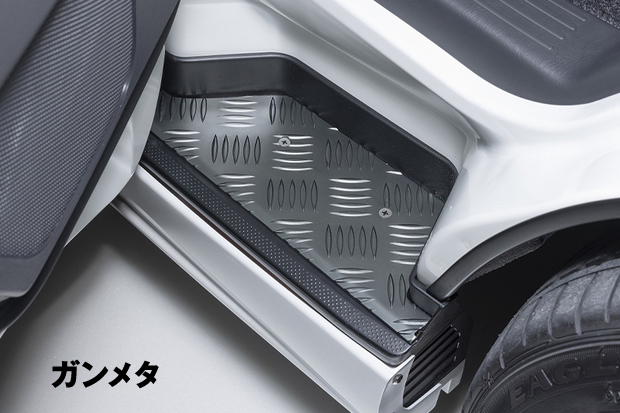 ESアルミステップカバーフロント左右ｾｯﾄ ハイエース　寒冷地仕様5